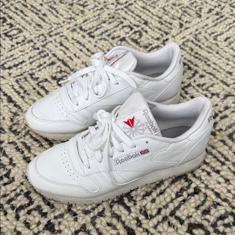 Women’s Classic Reebok White Leather Shoe